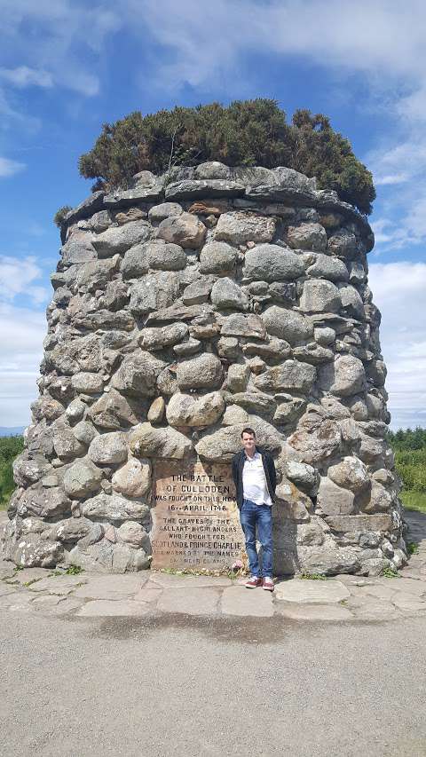 Culloden Monument photo